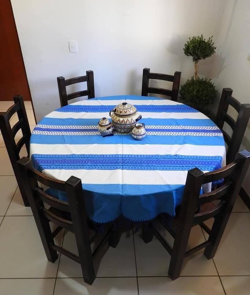 Mantel redondo artesanal para mesa azul 1.6 M